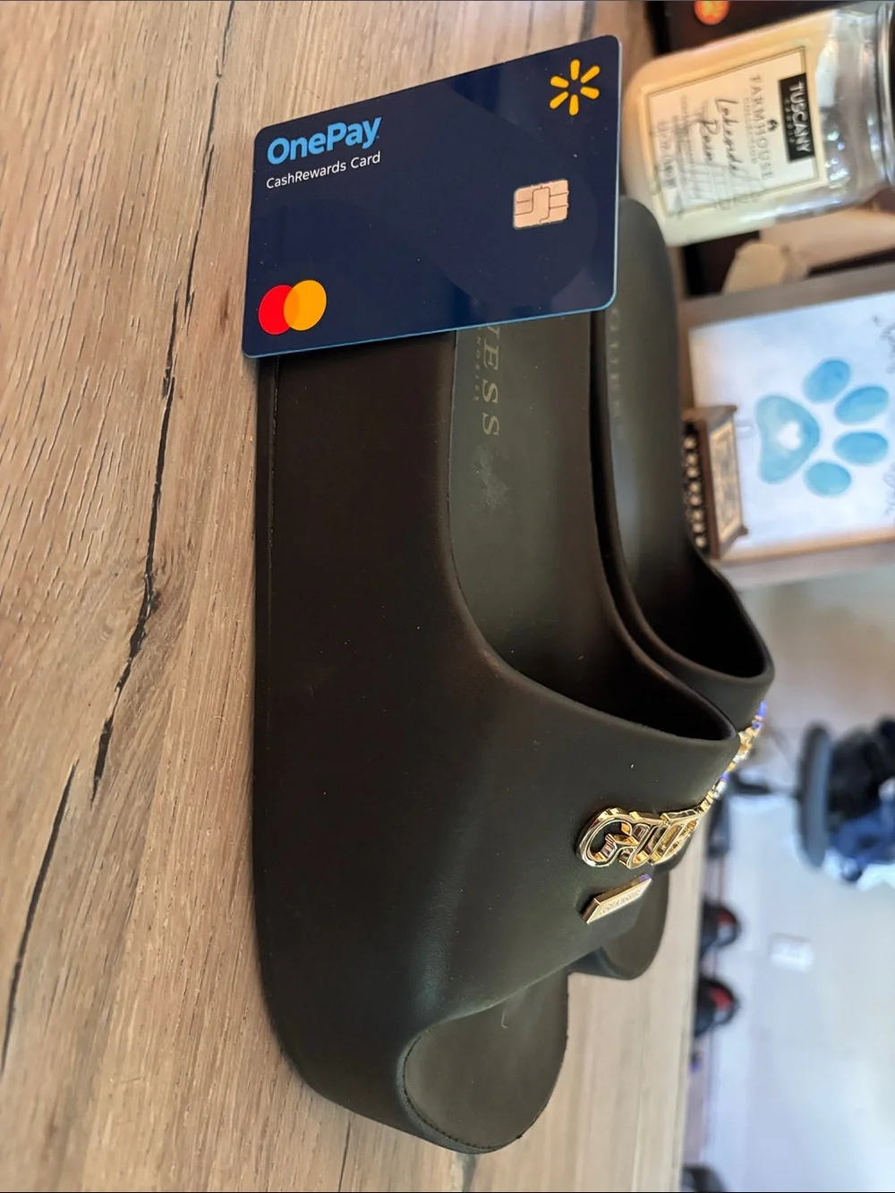 Women’s Guess platform slides